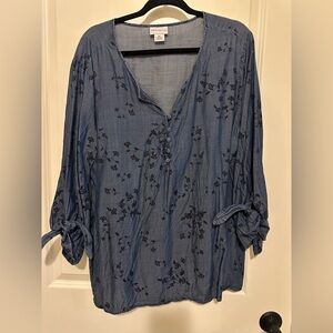 Liz Claiborne Denim Blue Floral Blouse